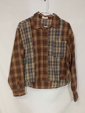 EUC Love Notes Brown and Navy Plaid Shirt Women's Size Large Winter